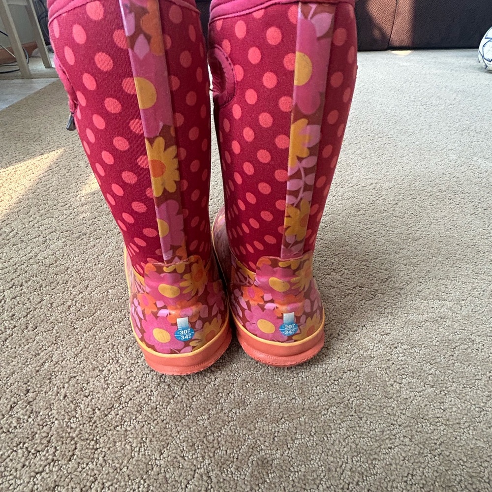 Bogs Kids Boots - Pink and Orange Floral - Picture 3 of 6